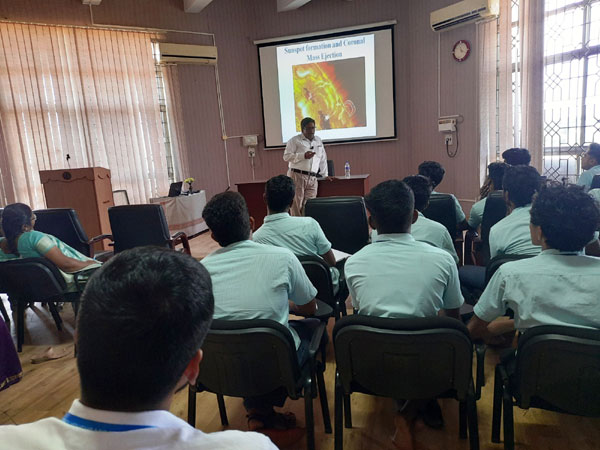 Adakkathulla Appa College for Arts & Science students and faculties visited to EGRL on 3rd April 2023