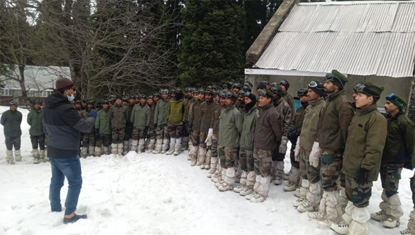 Trainees of High Altitude Warfare School and their officers visited our Magnetic observatory at Gulmarg