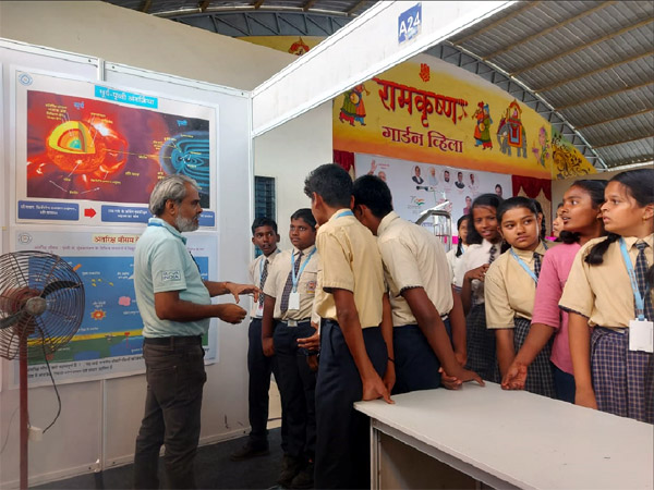 “Samruddha Maharashtra-A step towards growth and development” exhibition