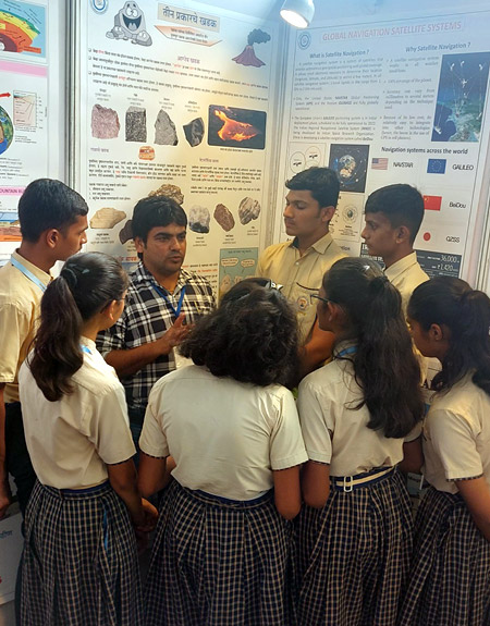 “Samruddha Maharashtra-A step towards growth and development” exhibition